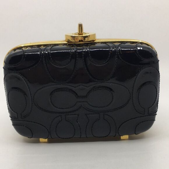 Coach Black Patent Leather Raised "C" Hard Shell Turnlock  Clutch Style 12198 - Picture 1 of 17